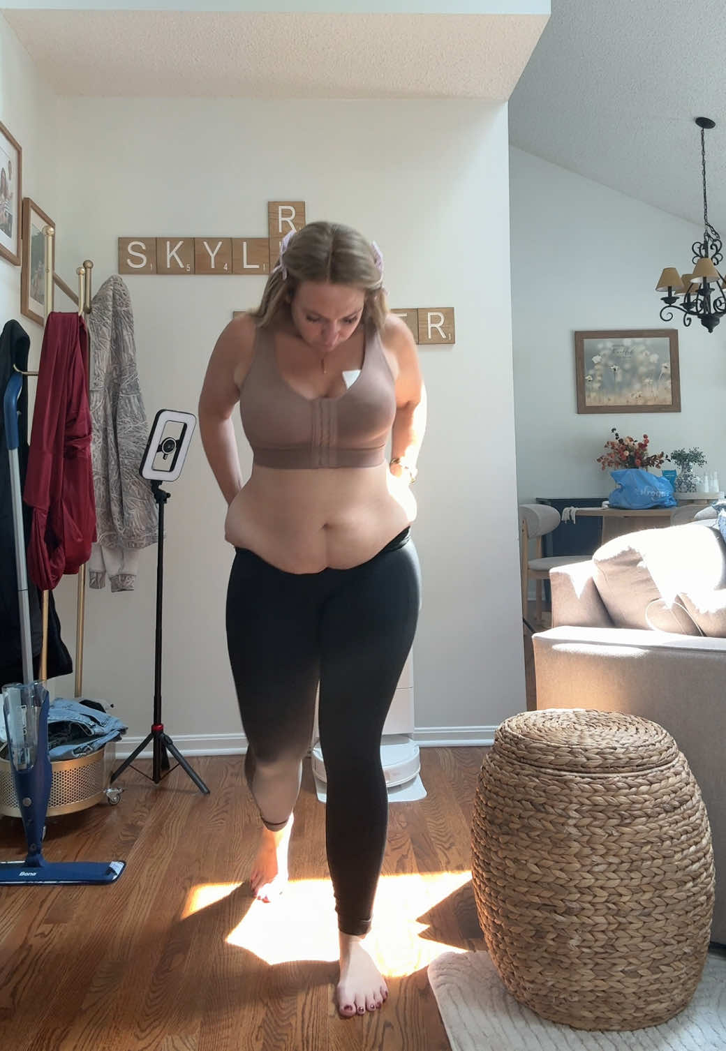 @Janel 💁🏼&zwj;♀️📲