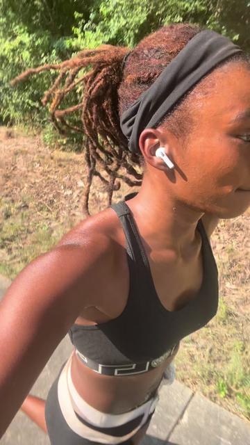 @jacqueljenaye