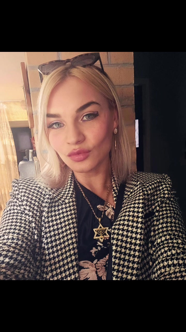 @Valentina👸💃🐾💅