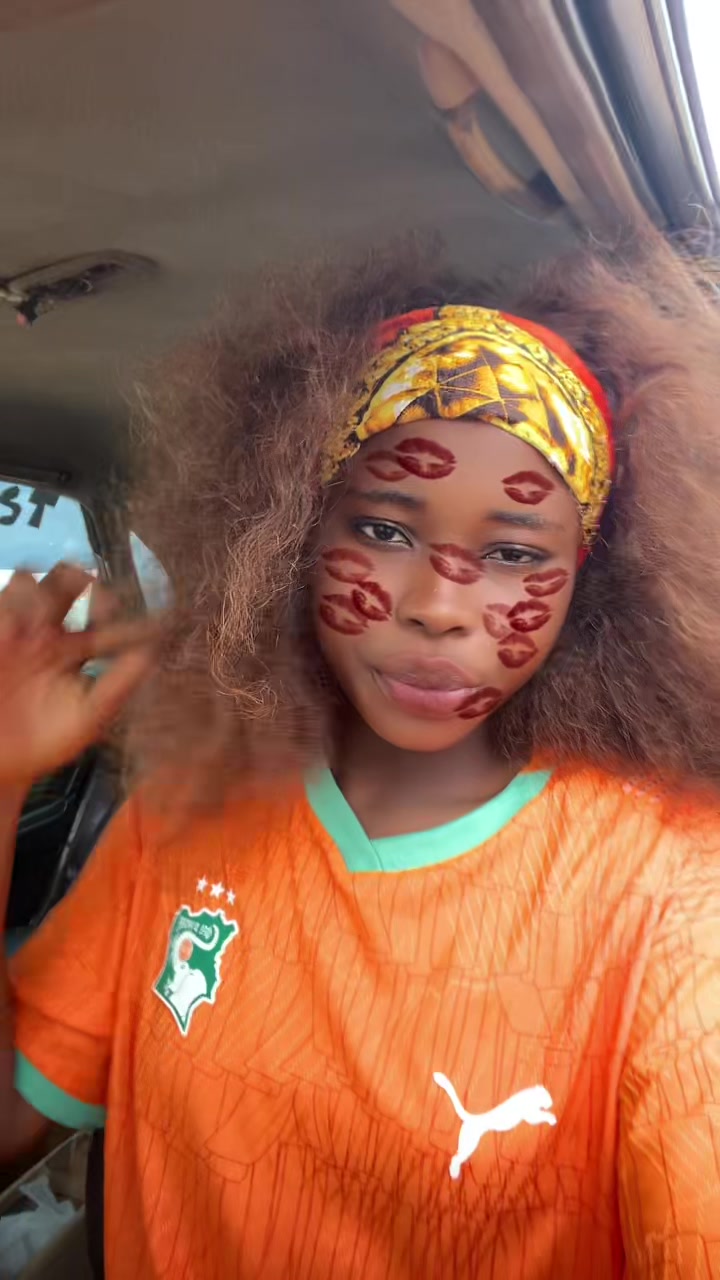 @😌noura Traor&eacute; 🫩 🤭🫦