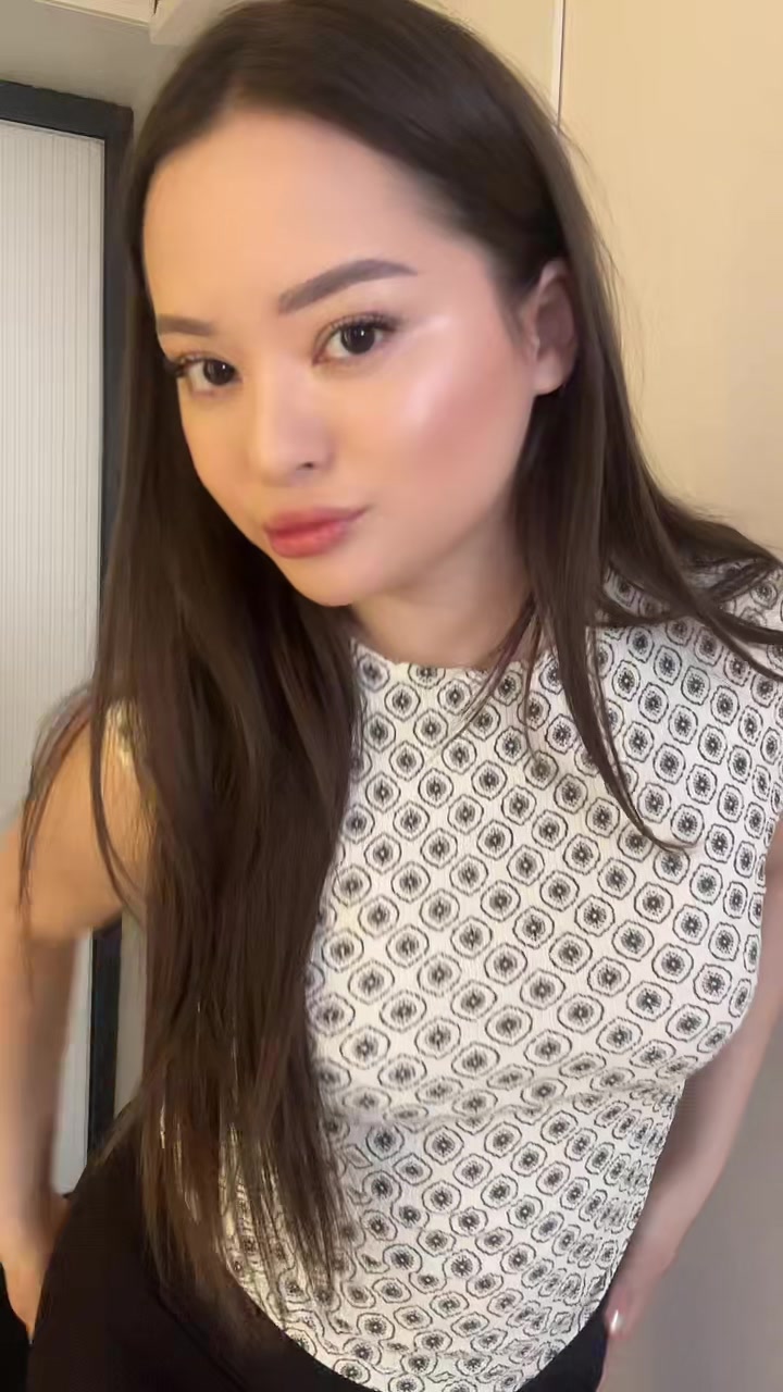 @shelovesei
