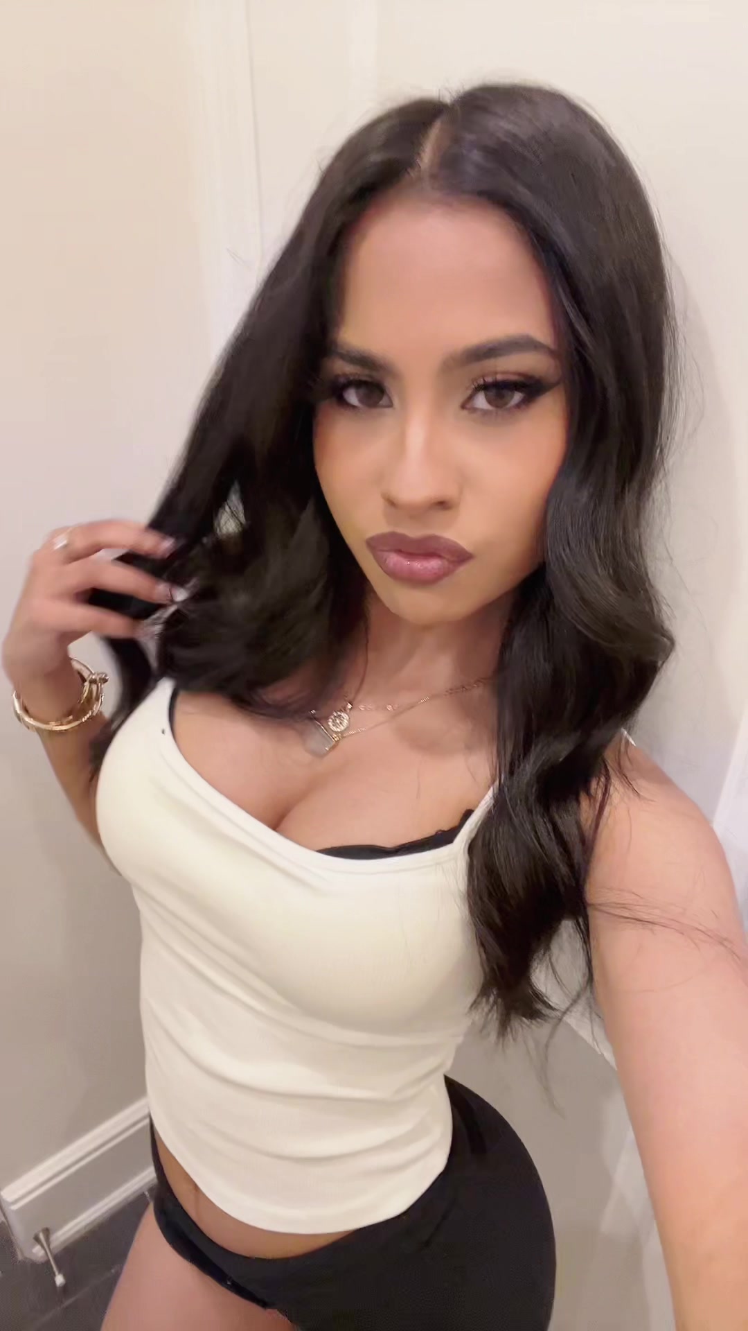 @ash<3