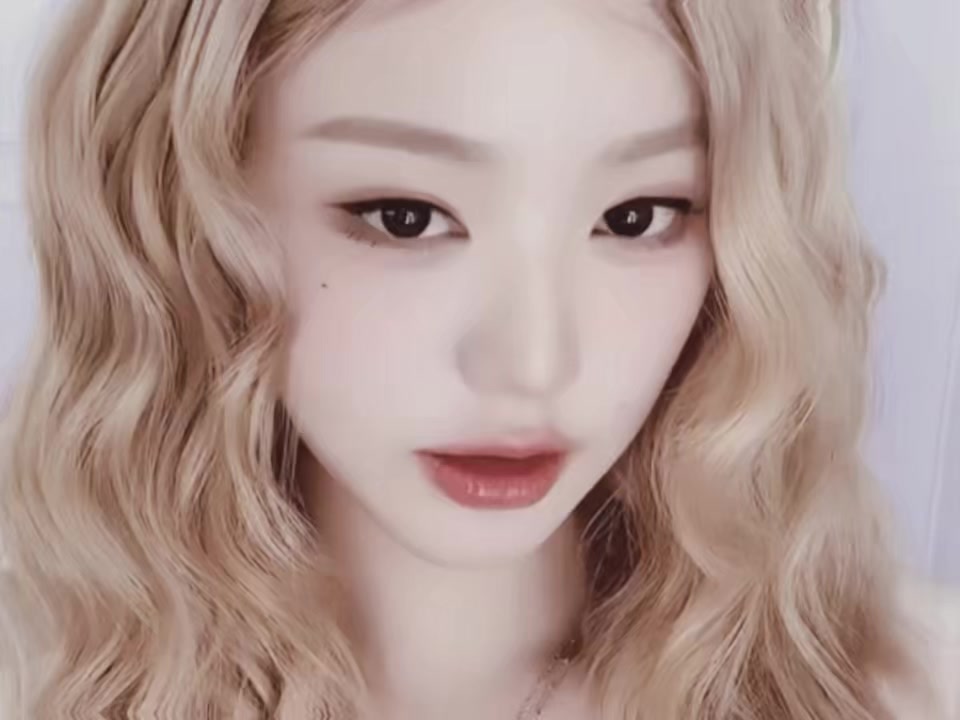 @𝐋ια | 𝕸ꨵׄ𝗢࣭͠𝗧͂𝗧̸͟𝗢⁵