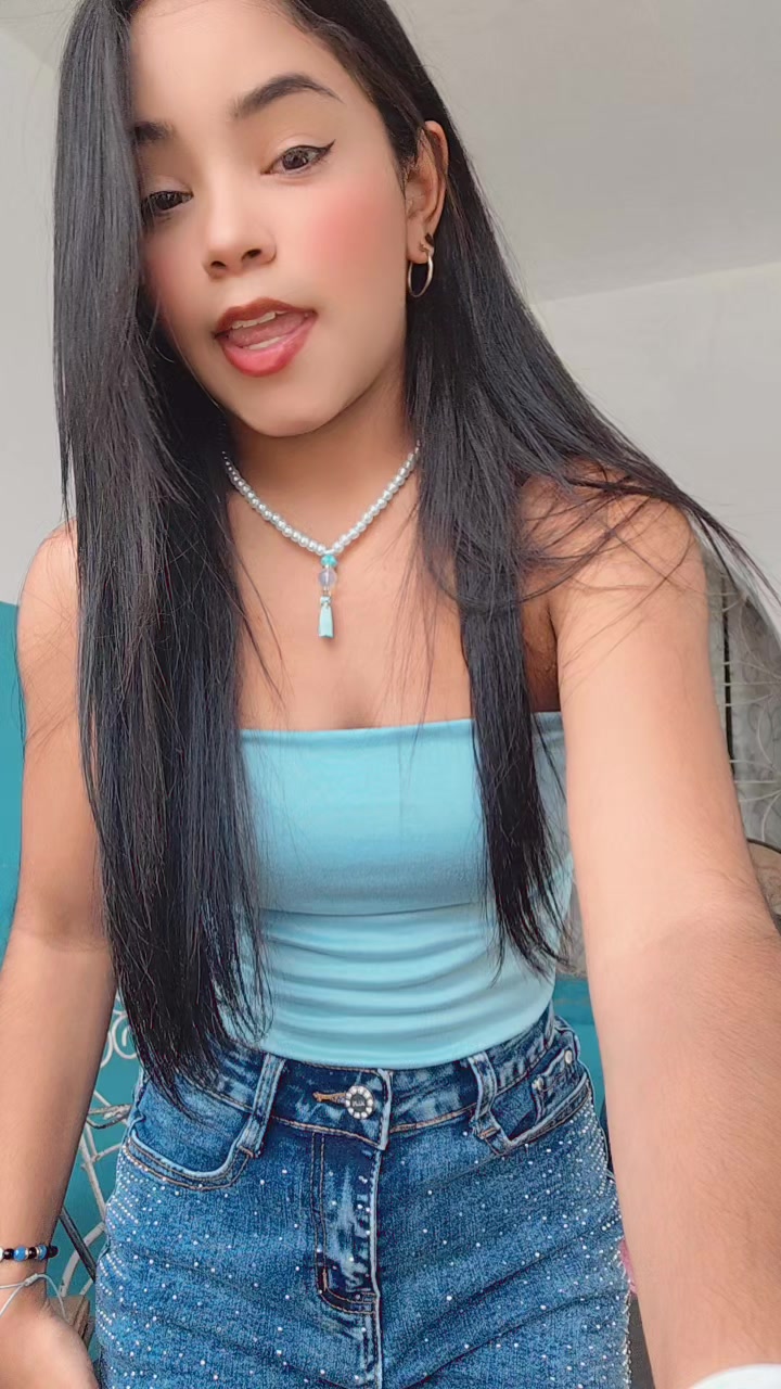 @Génesis Alexandra🩷✨️