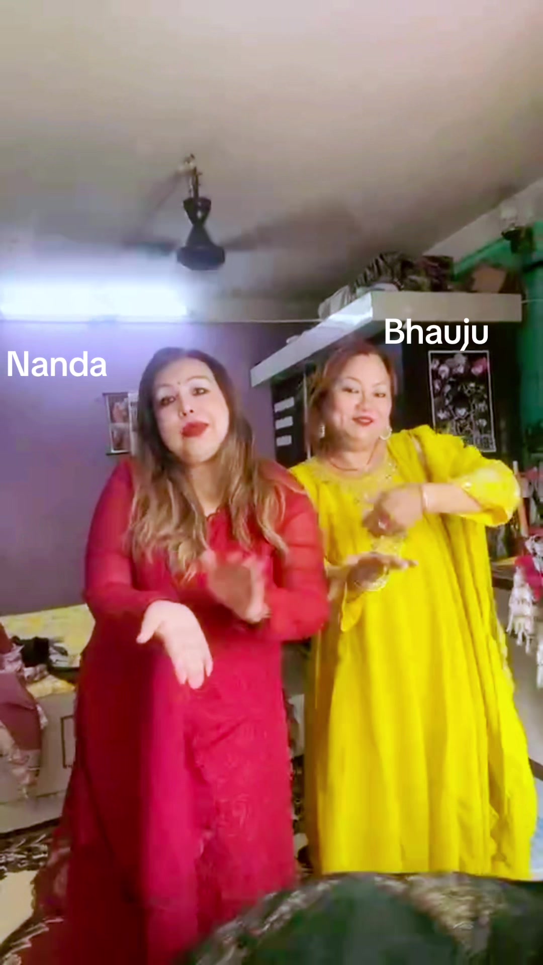 @Kusum Kamla bardewa 😍