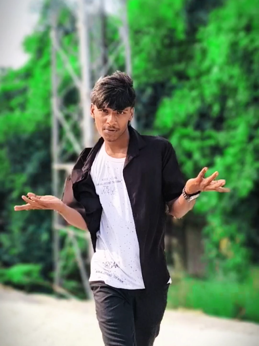 @dancer_kartik_arya
