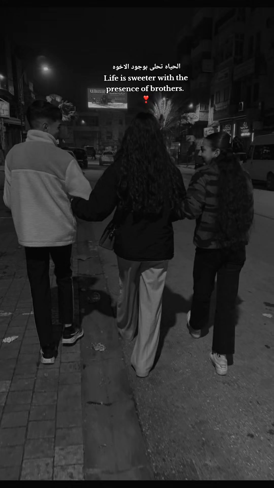 @Lilian🤎.