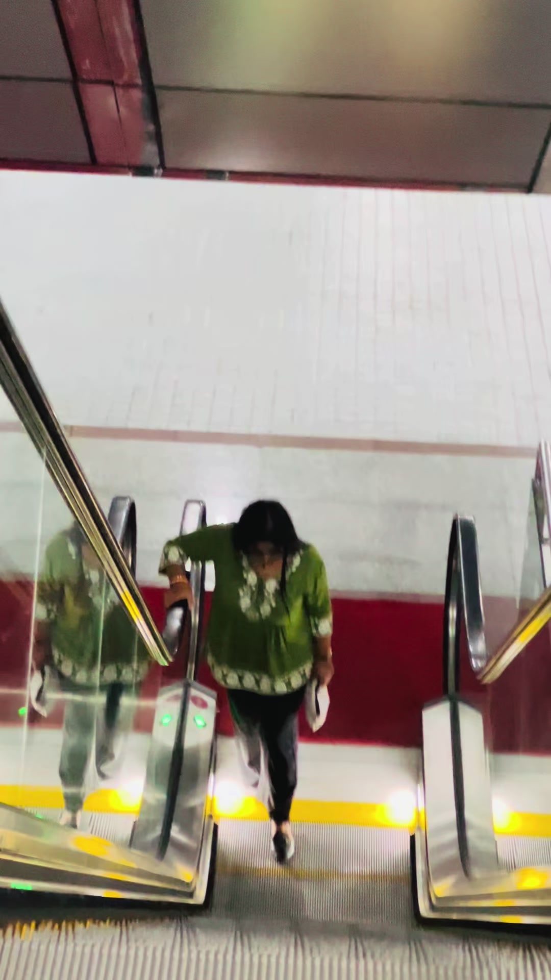 @Susmita🧿