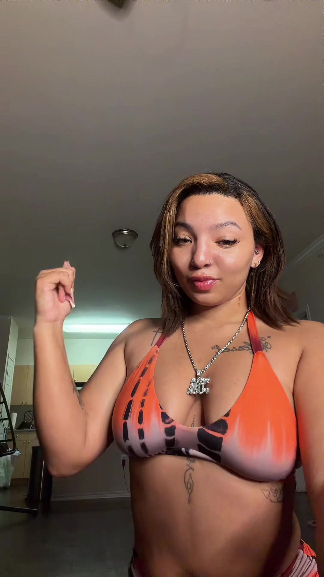 @Tigerstripesleeyaa