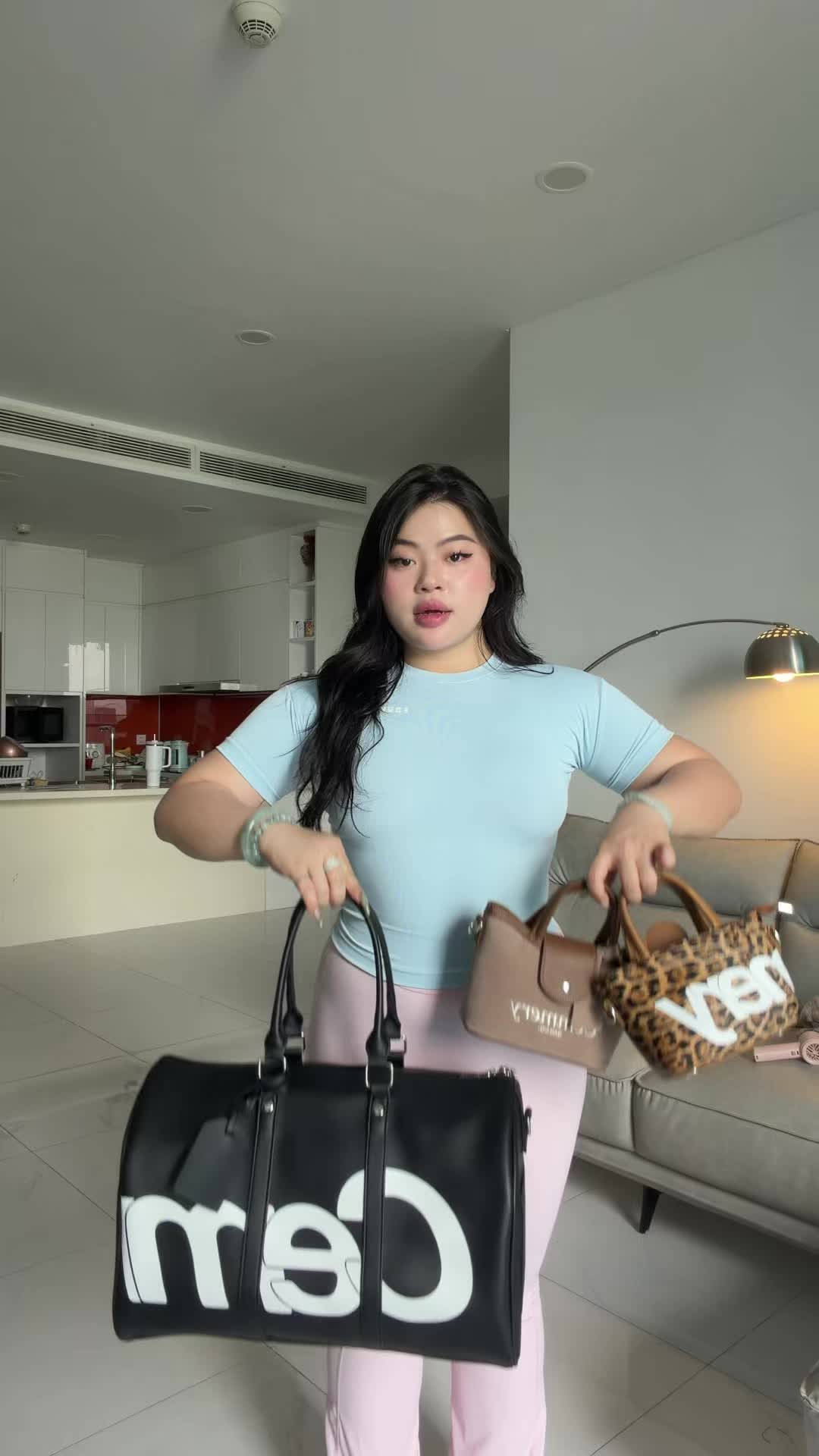 @Cố Hữu Vi