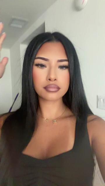 @badbitchmanu