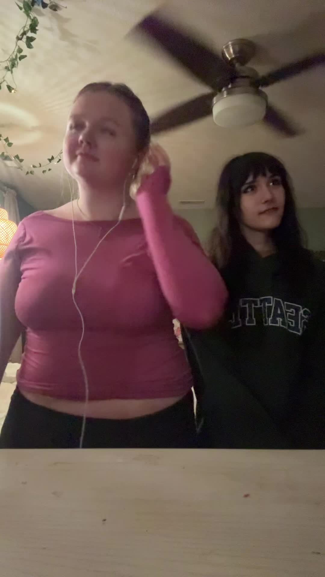 @greta ۶&bull;ৎ