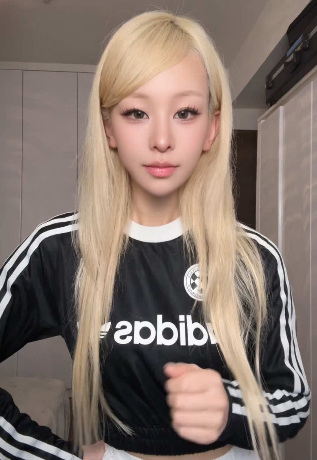 @ばに子