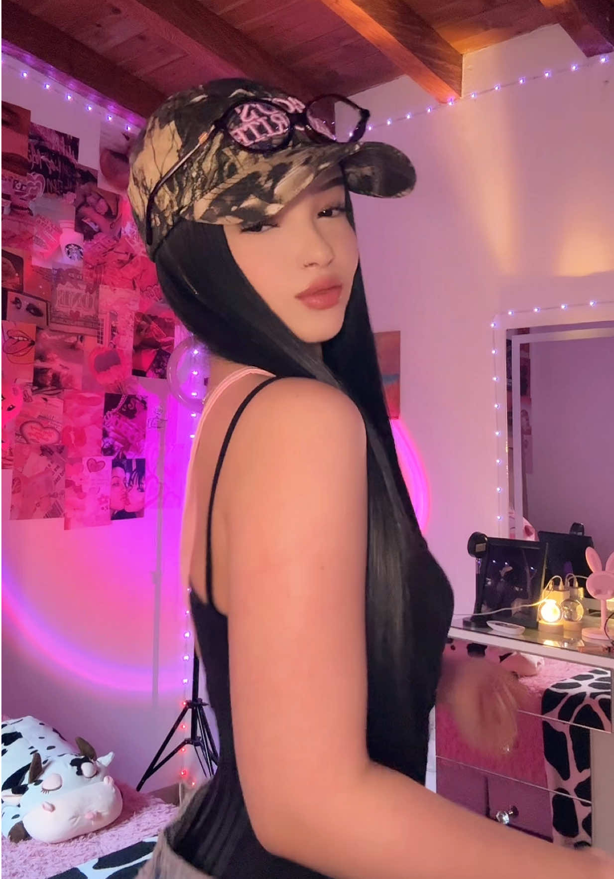 @Tᑌ ᗷᗩᗷY ᗷᖇᗩTᘔ 🐺🖤