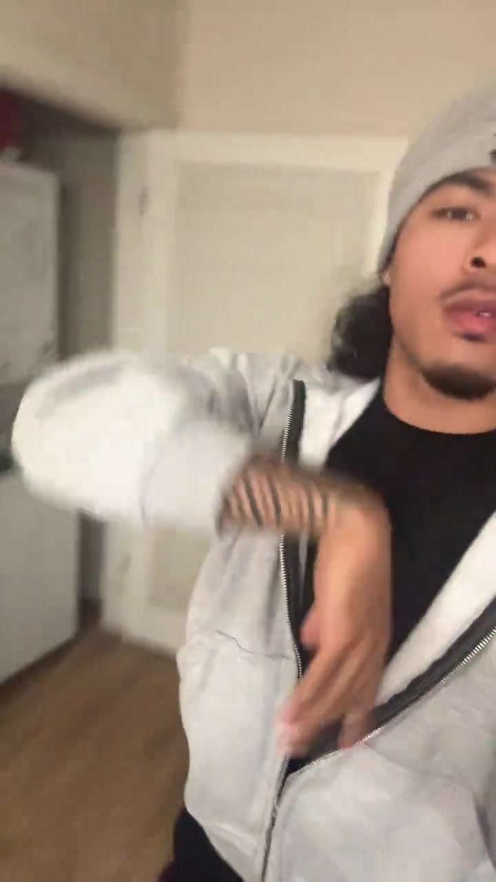 @johnn