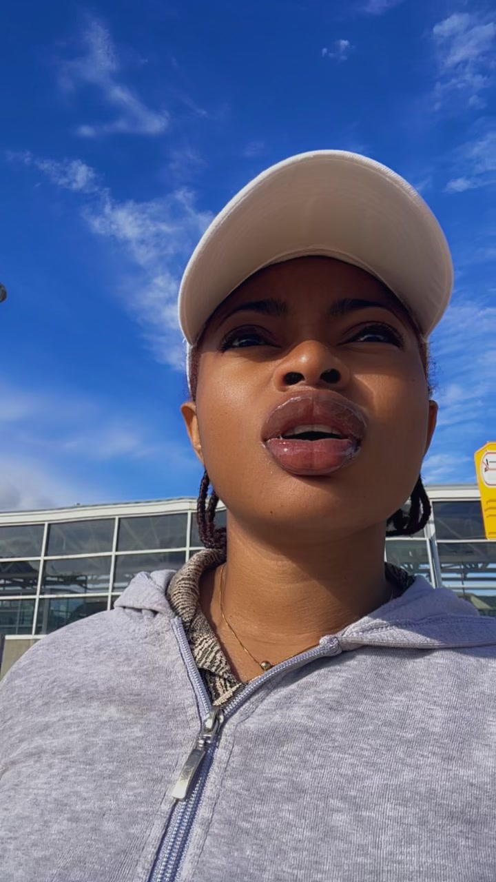 @Annamaria🇨🇦✨🕊️