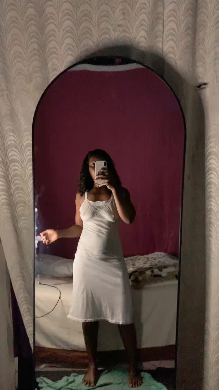 @Ângela Virgílio 🌒🌕🌚🌝🇲🇿