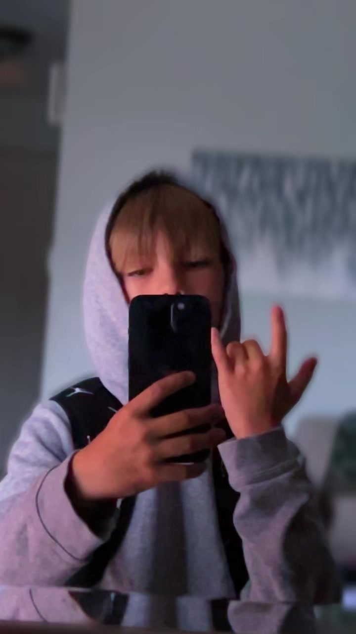 @g