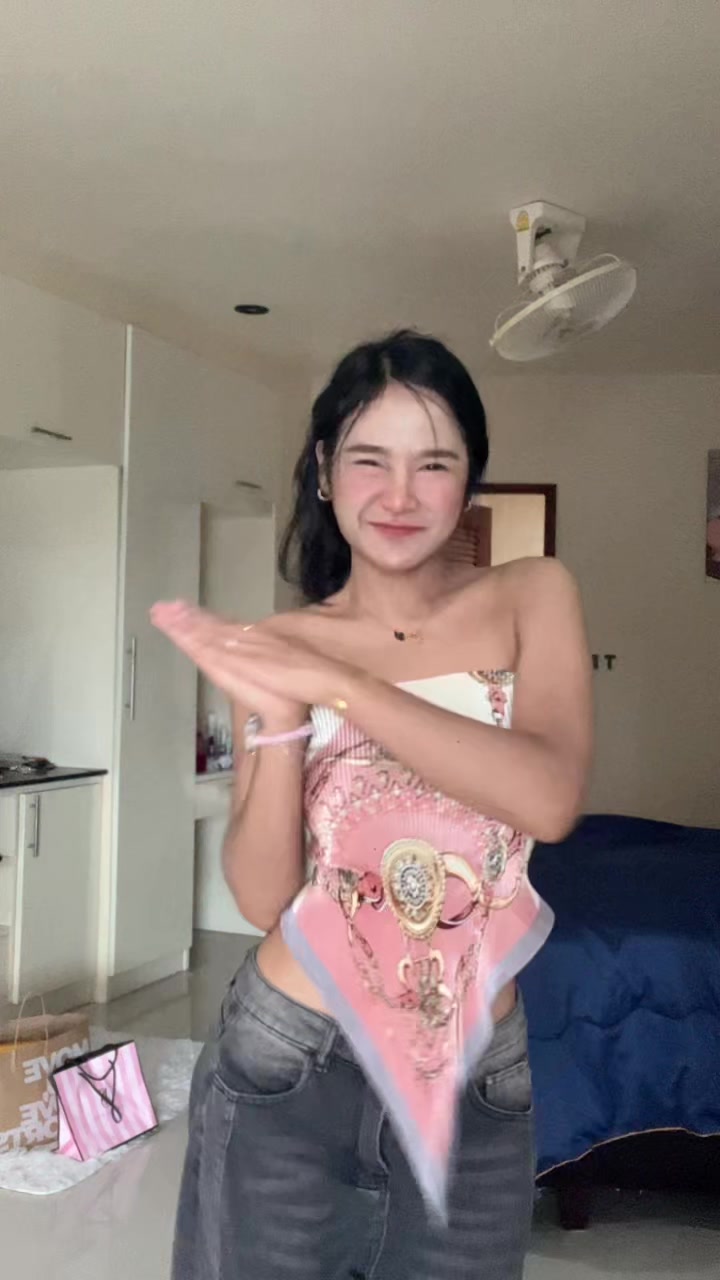 @SuvimolTongrein
