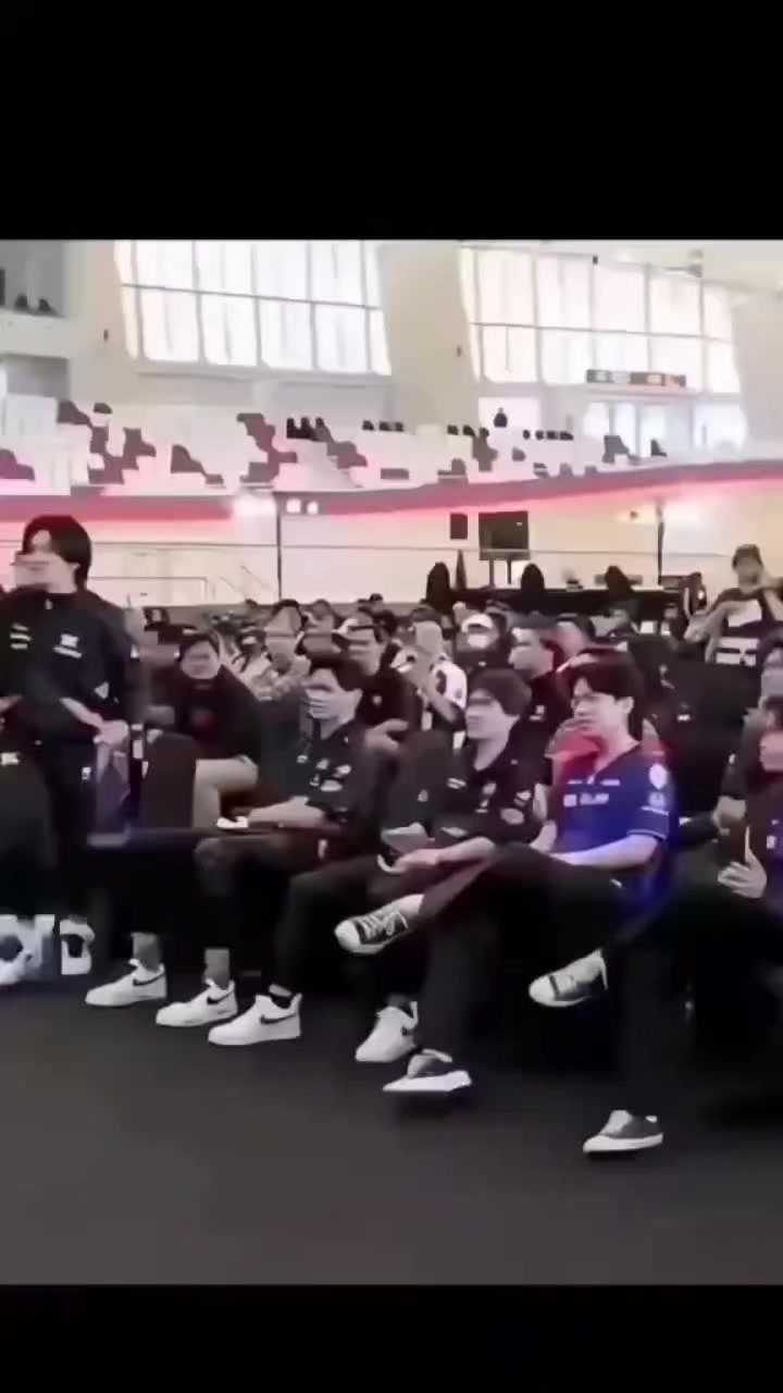 @Kairi_2.0 😎🇮🇩