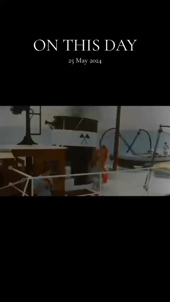 @🎩