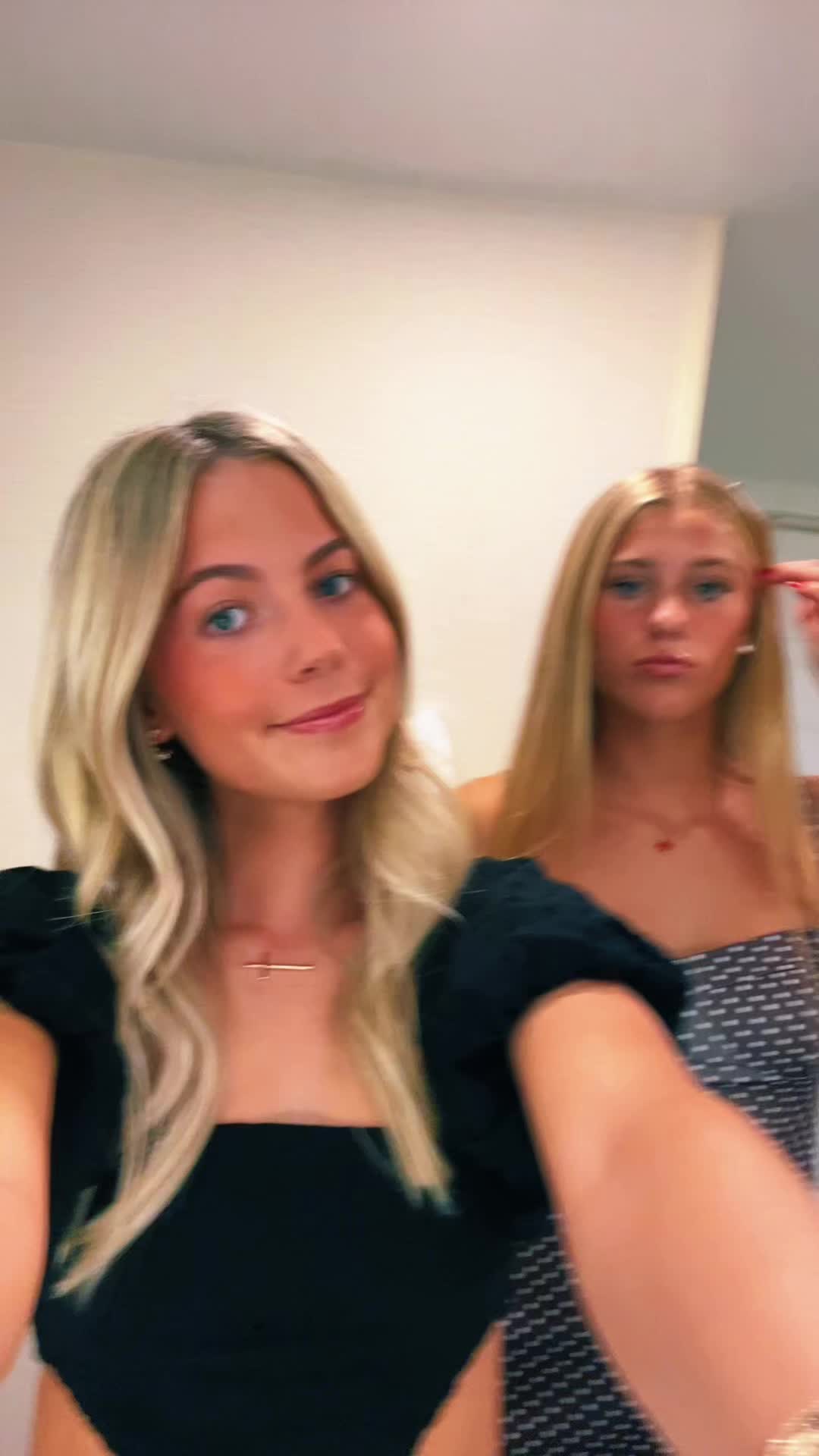 @ella russo