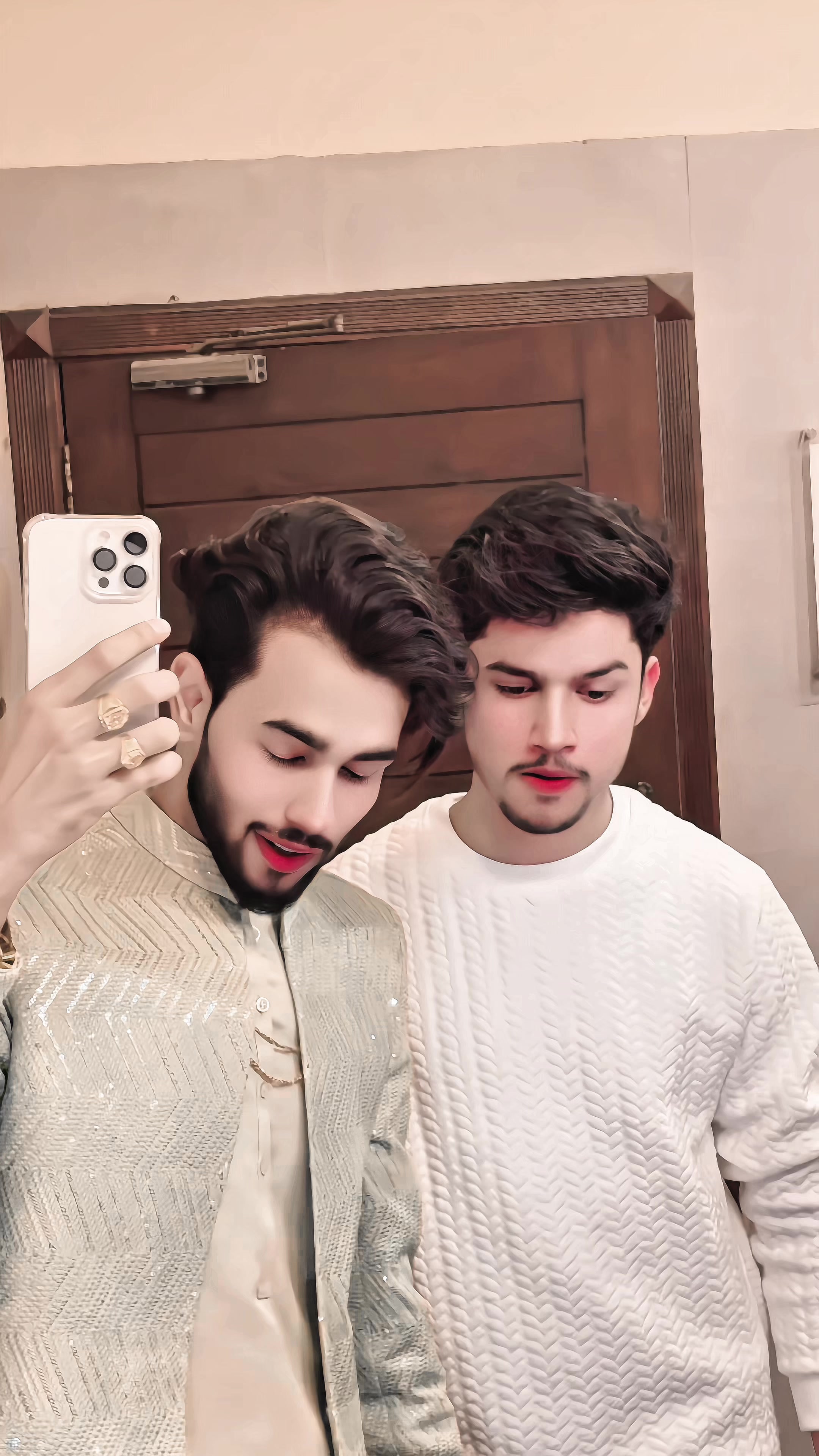 @👑【لطیف　راجپوت】👑