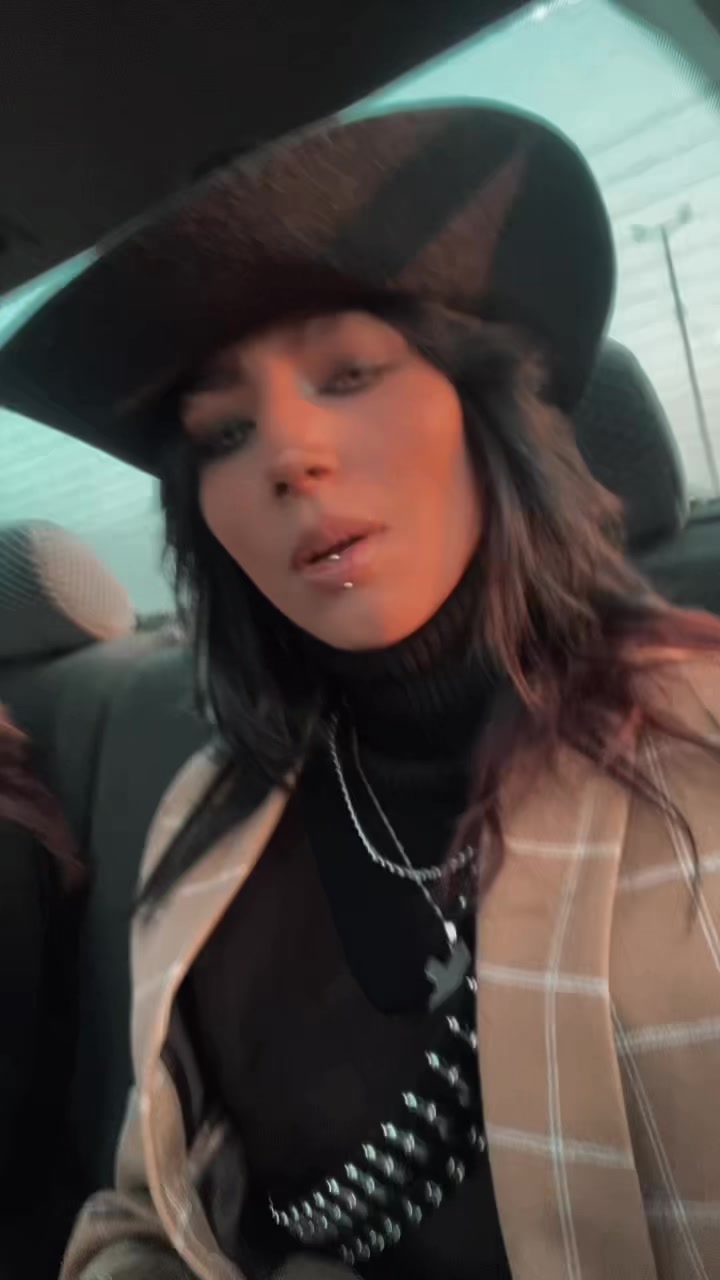 @Melina