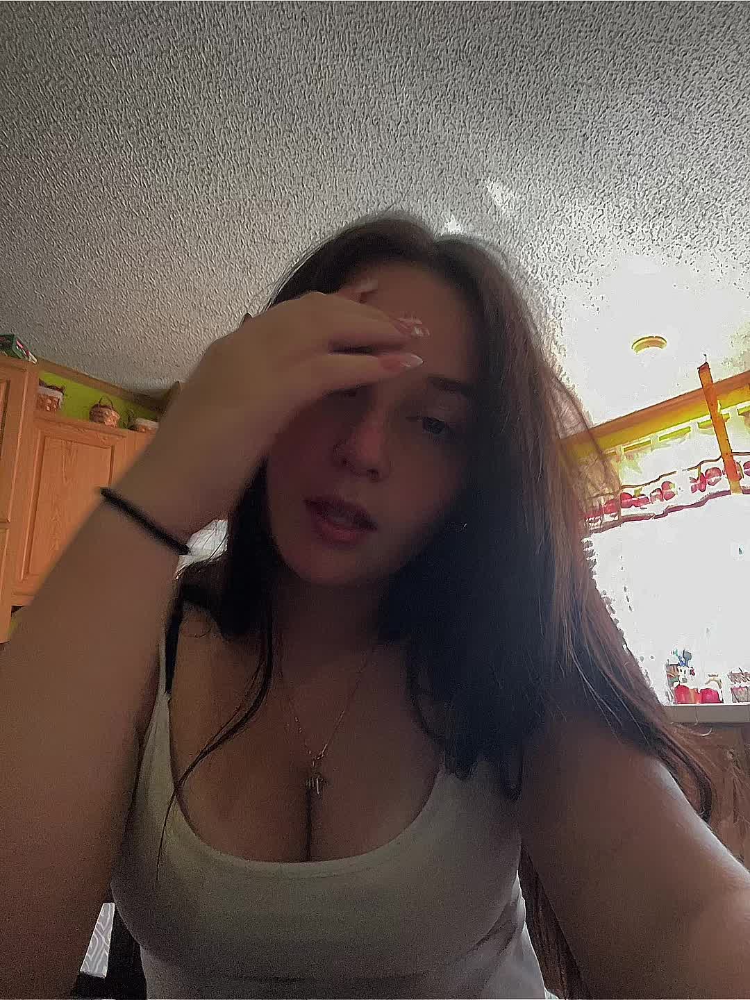 @ℳ𝒶𝒹𝒾𝓈ℴ𝓃 💋