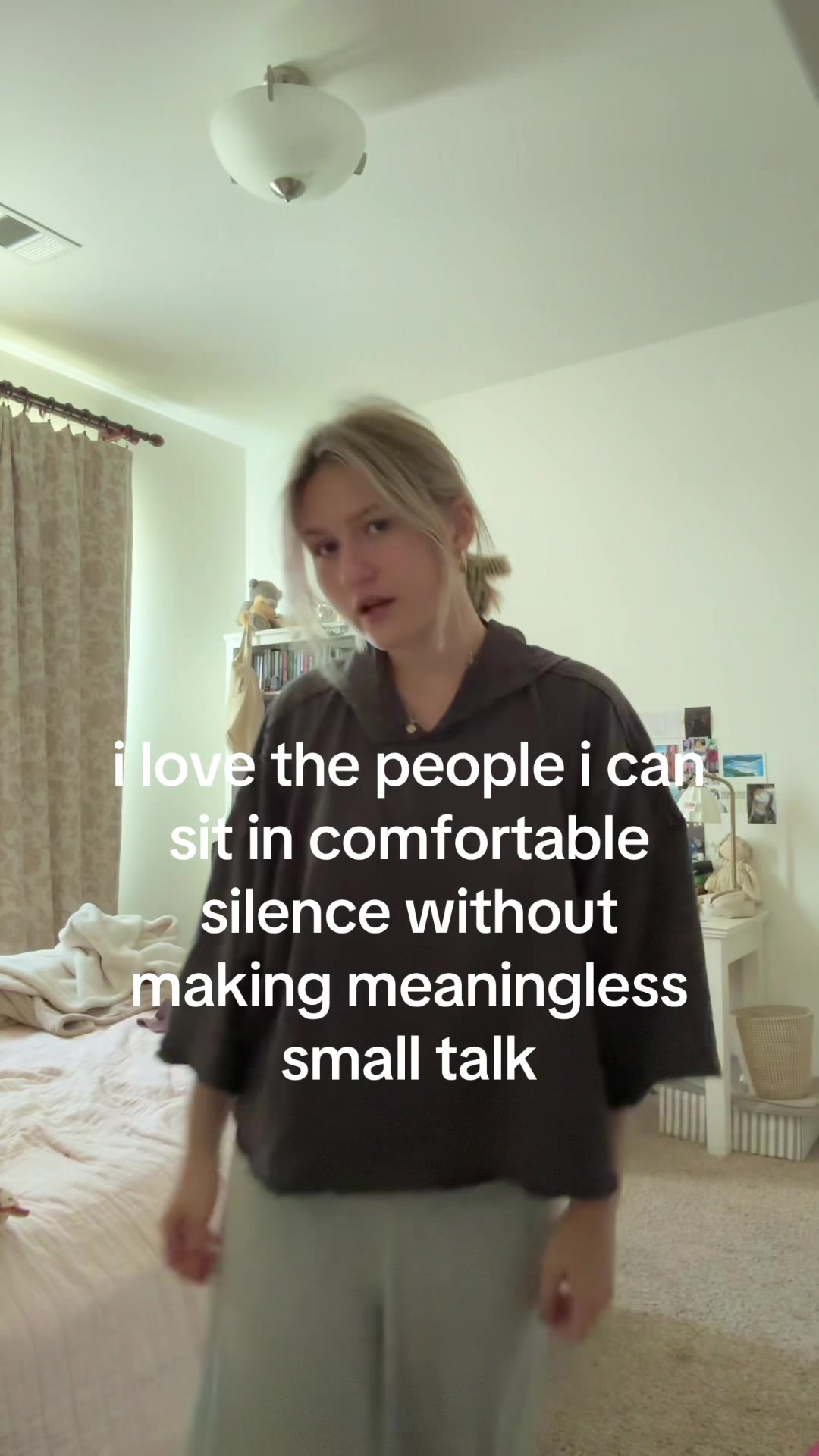 @julia ⋆ ｡⋆୨୧˚