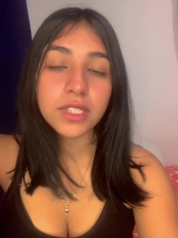 @Adriana🪻
