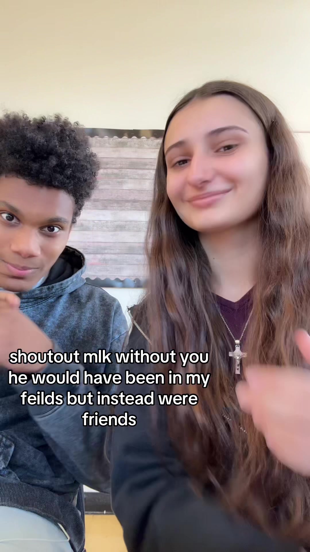 @️