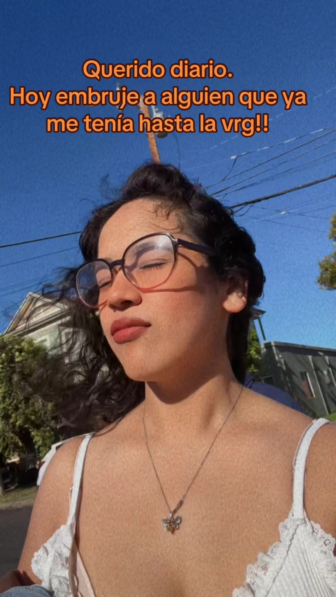 @👻