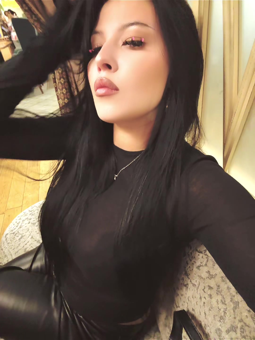 @milana