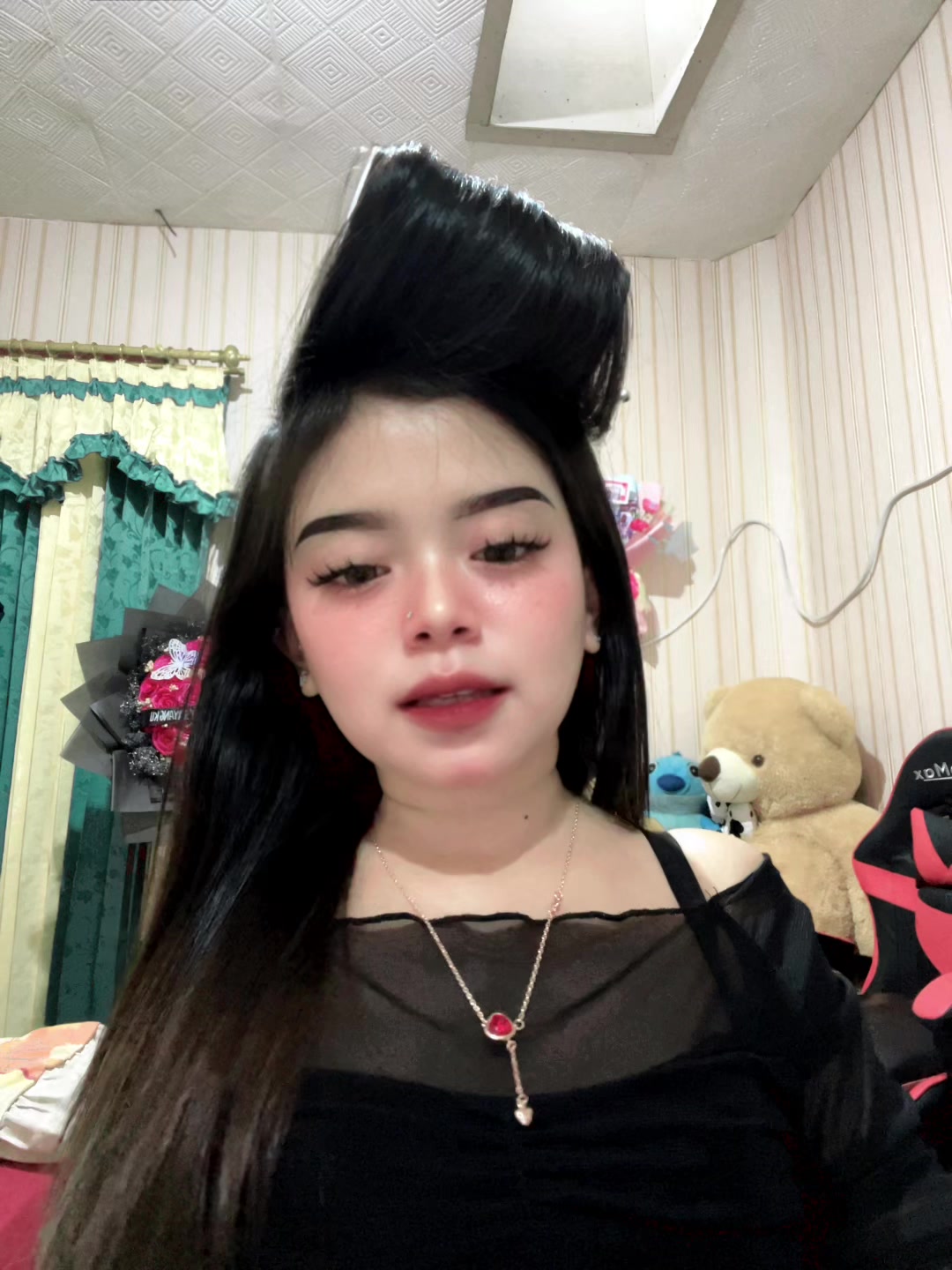 @Moniccc26__