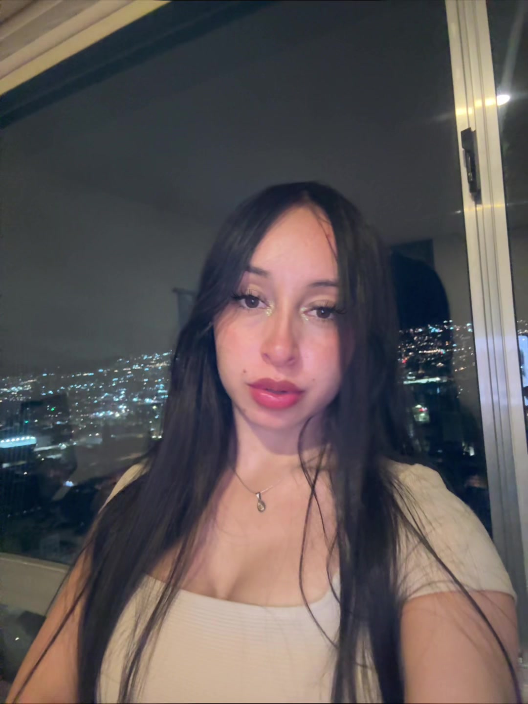 @mishelriveross