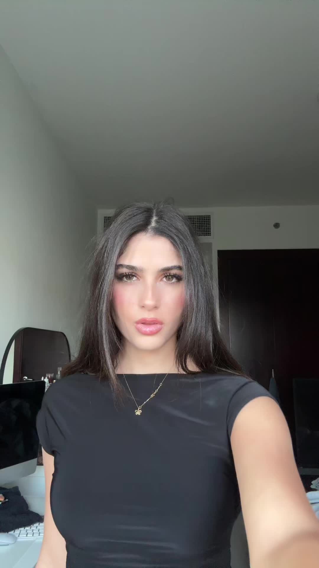 @salma🌟