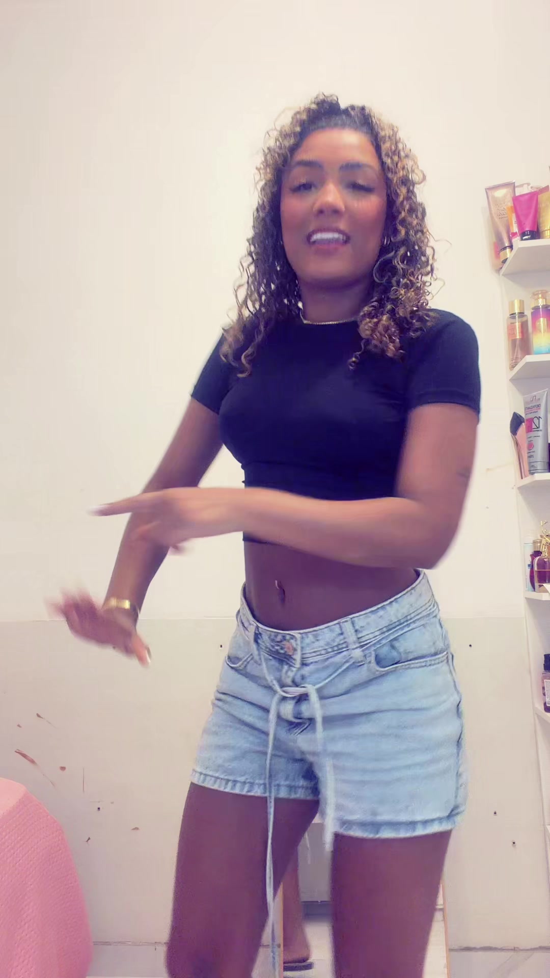 @AMANDAMORENA