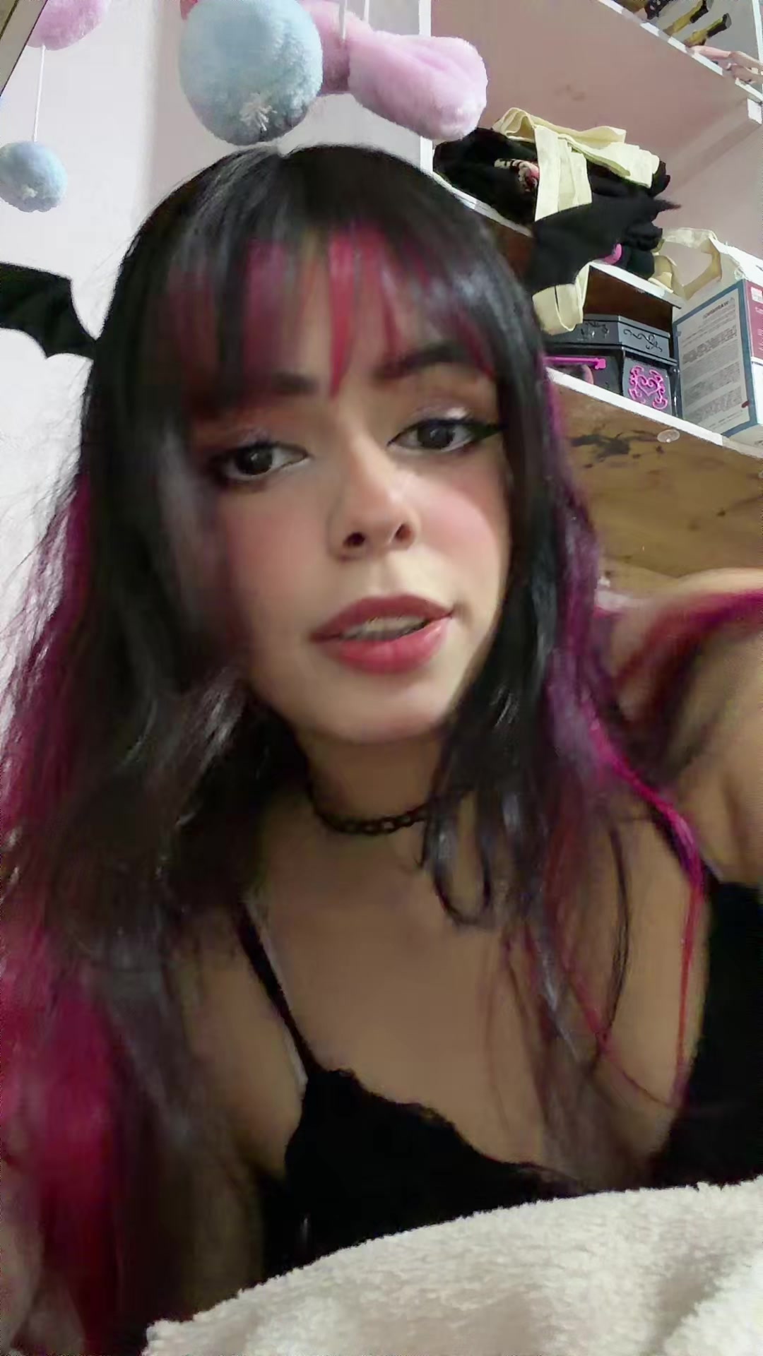 @boolypan 🦇💕