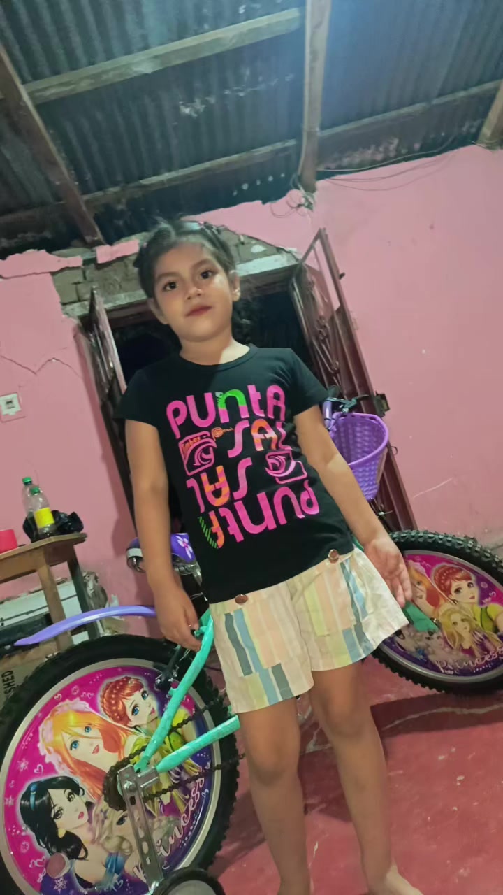 @Liii Nuñez 💕 .