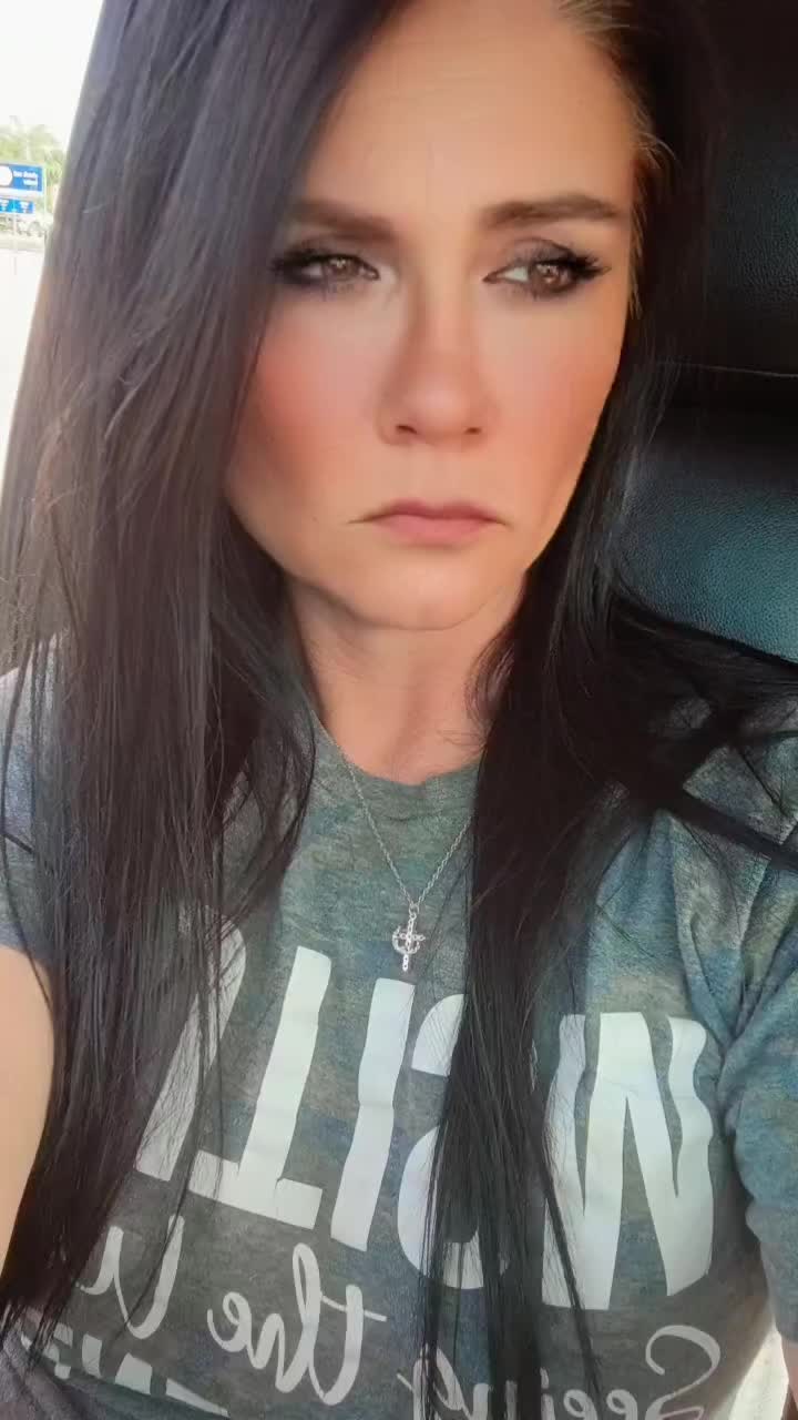 @Elisha Marie ♌️