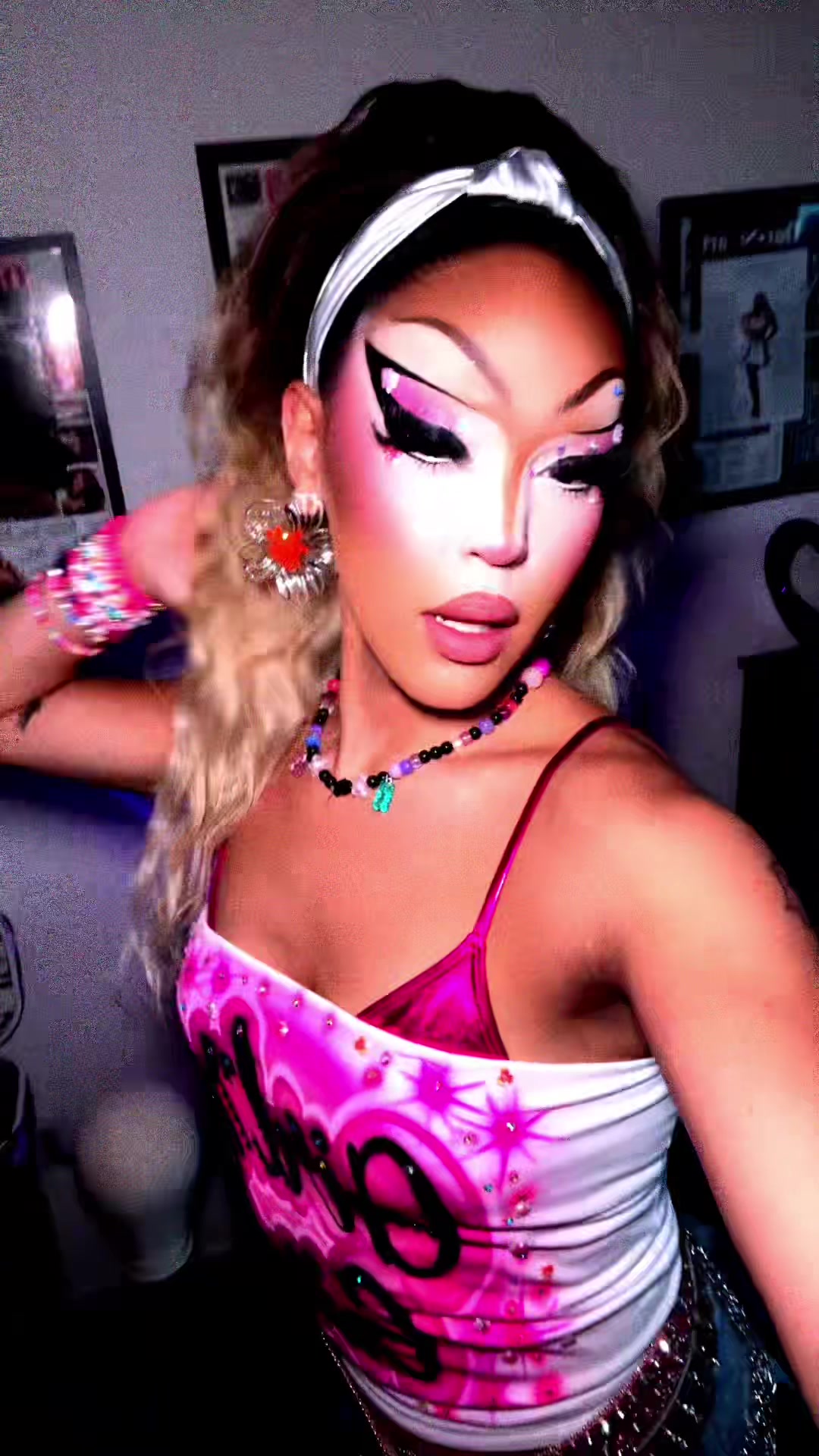 @Y2K Popstar of HTX💞
