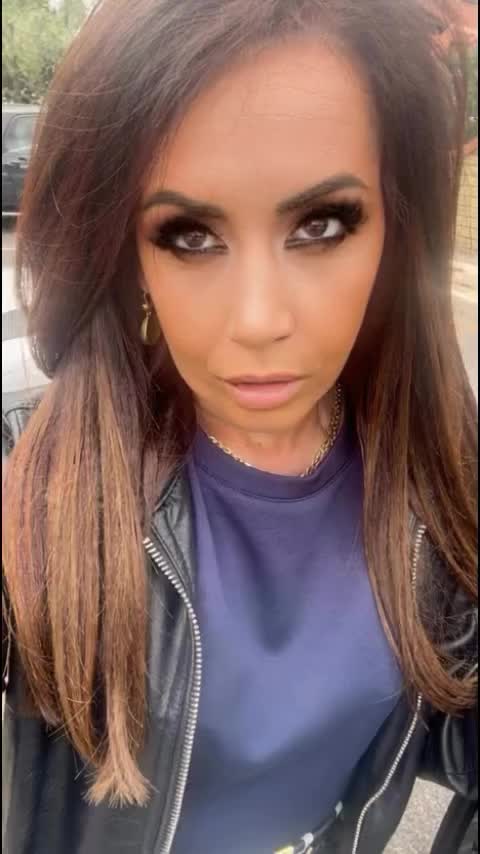 @sabrina83