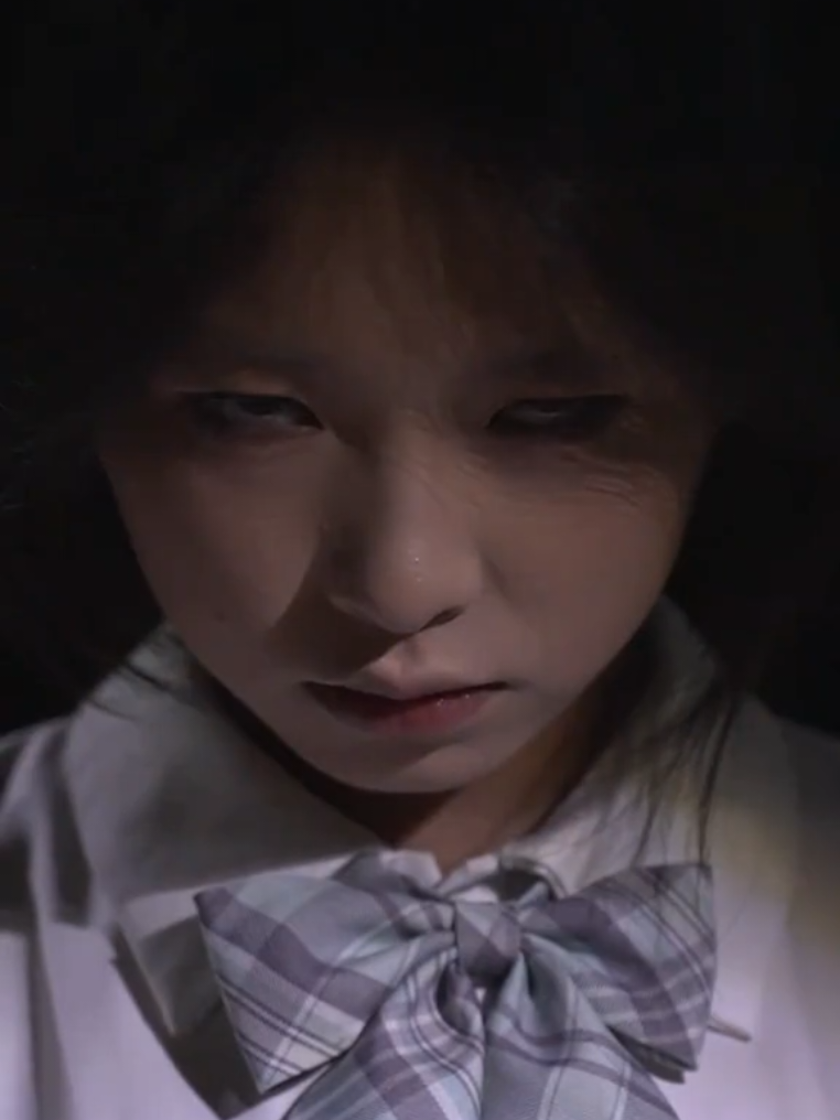 @法  務  部  矯  歪  署