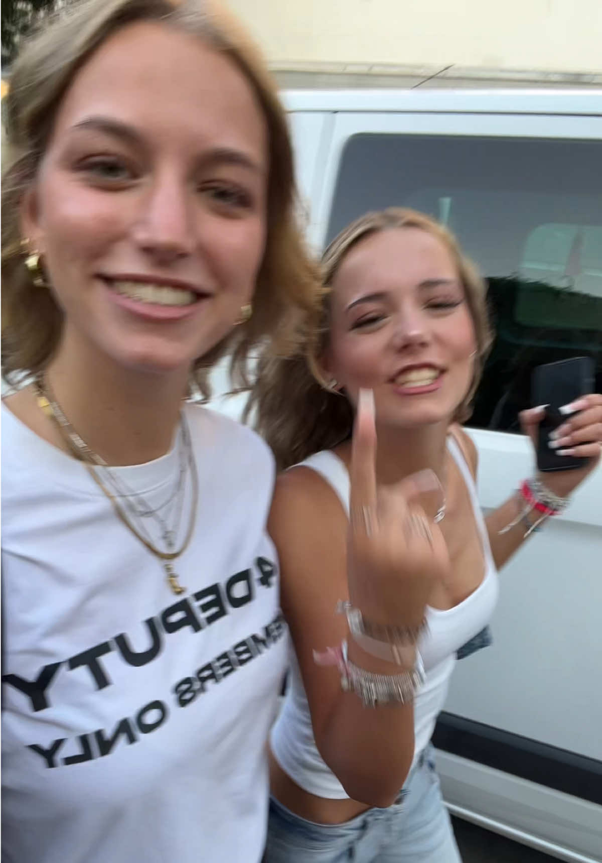 @ᗪEᔕTIᑎY