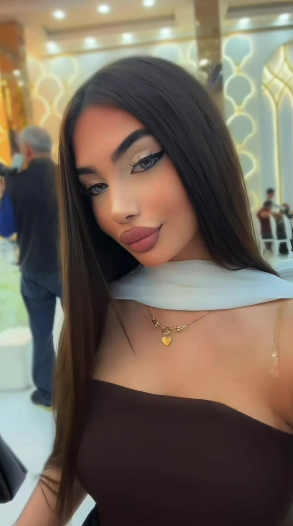 @Gulyyora