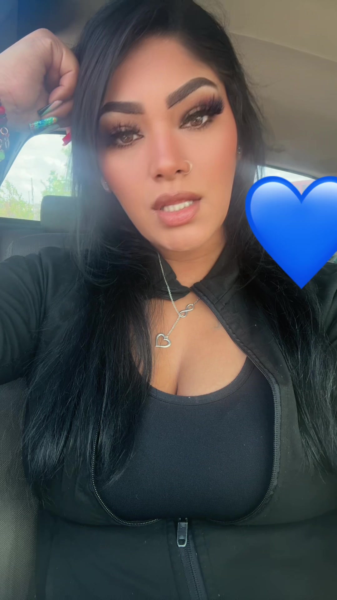 @Victoria Jade
