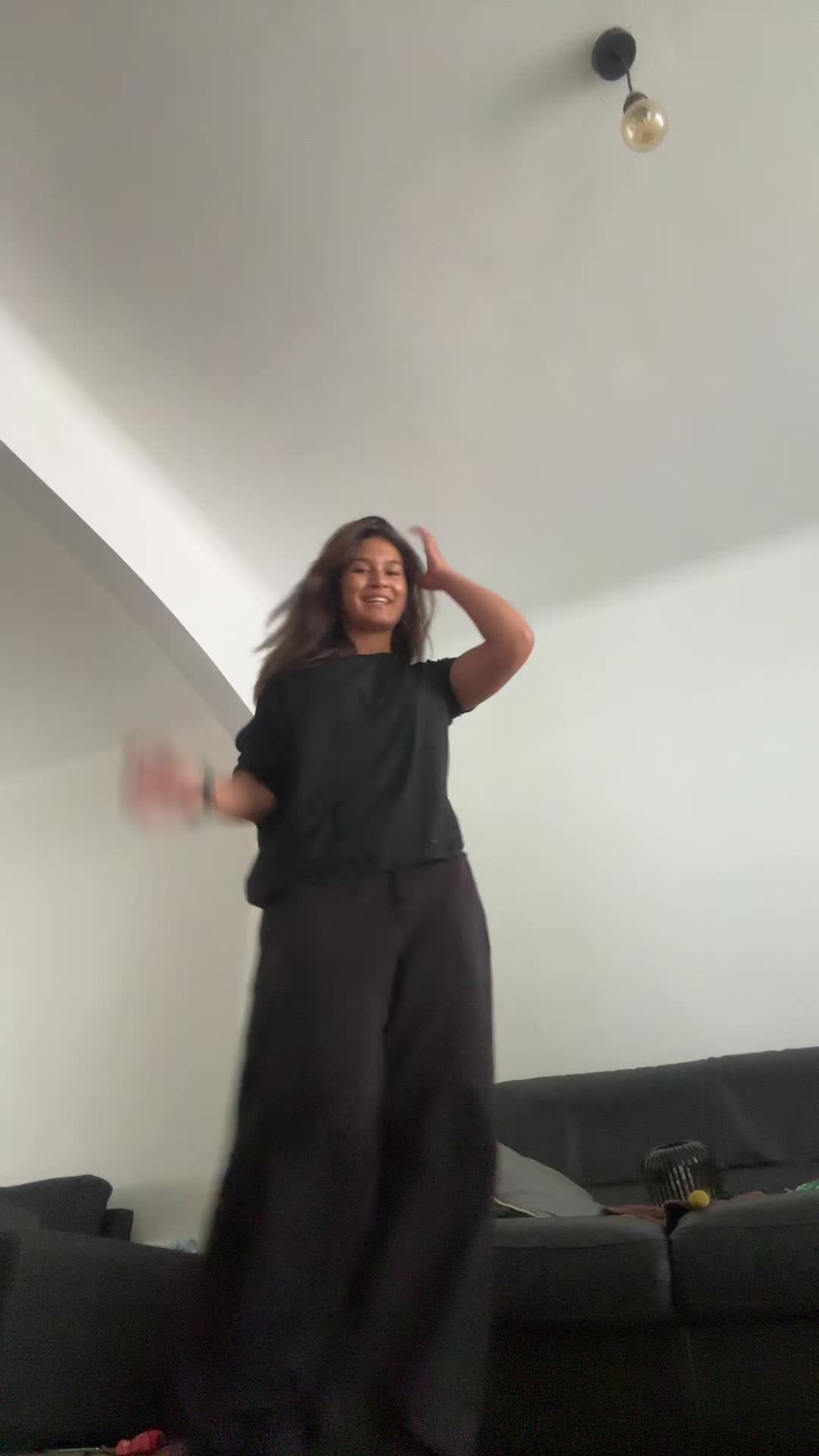@LWꨄ