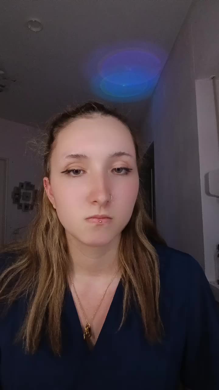 @Leonie