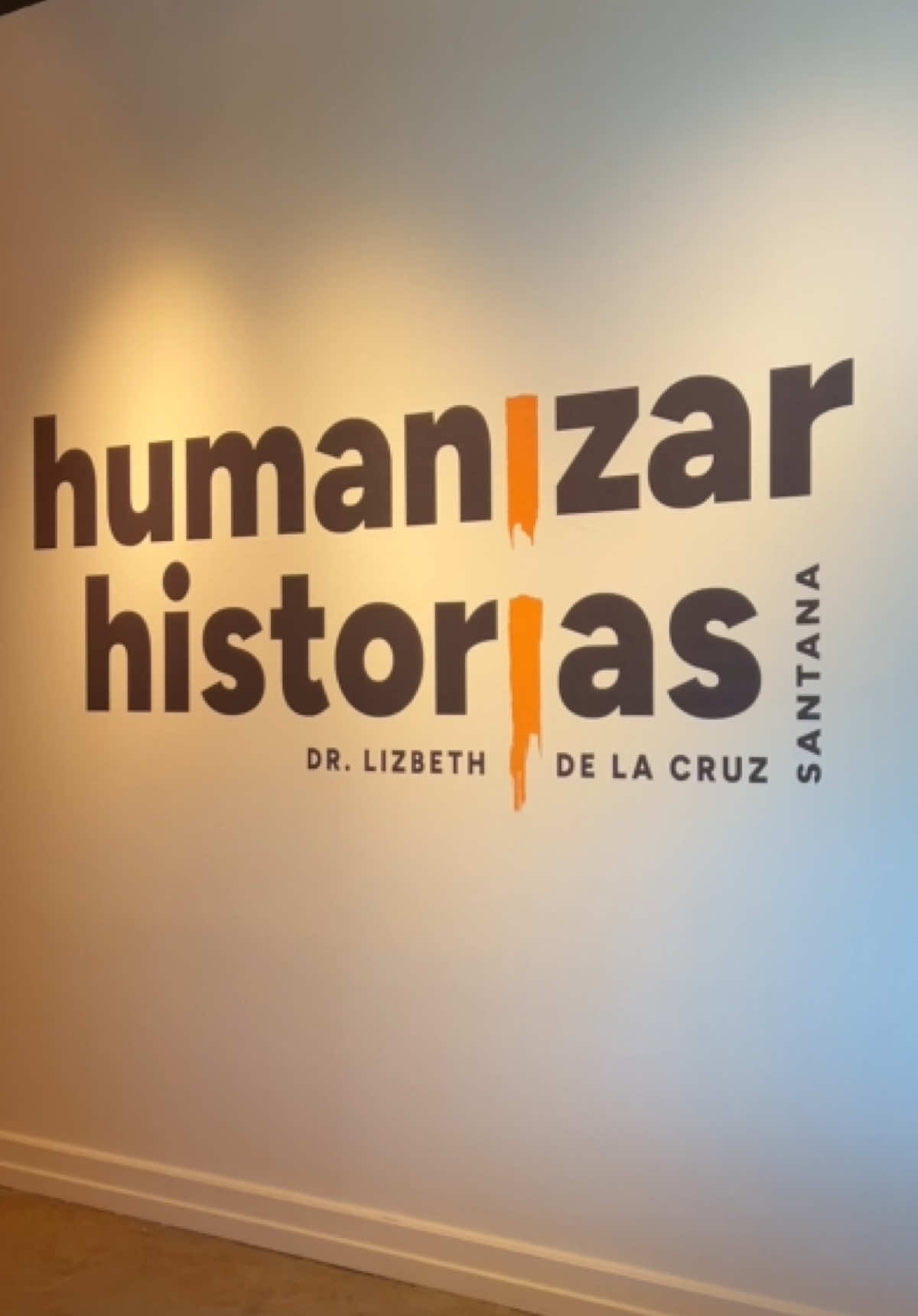 @Dr. Lizbeth De La Cruz Santana